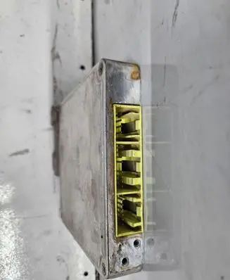 Mazda 626 Engine control unit/module 0797001271 FEJ1 FEJ118881C