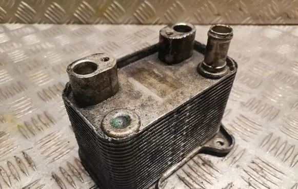 Mercedes-Benz C W203 Gearbox / Transmission oil cooler 6111880501