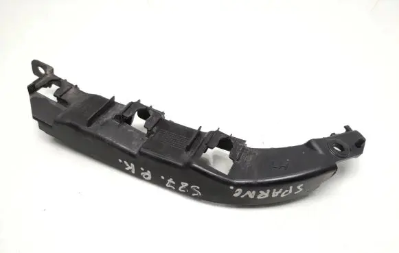 Fender mounting bracket