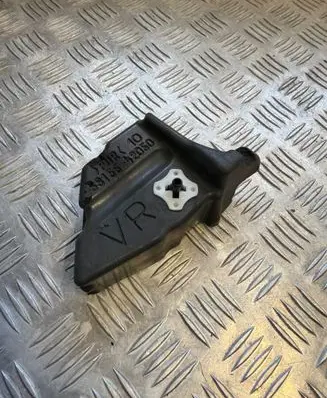 Toyota RAV 4 (XA50) Fender foam support/seal 5315542050