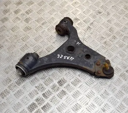 Mercedes-Benz B W245 Front lower control arm/wishbone A1693300307