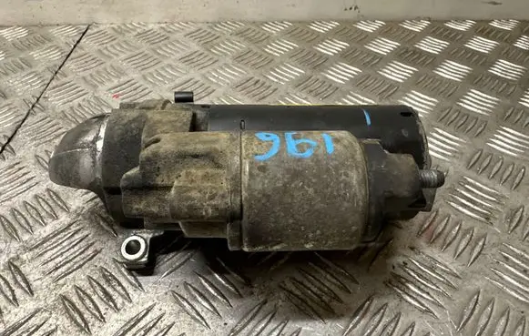 BMW 3 E90 E91 Starter motor 0001115069
