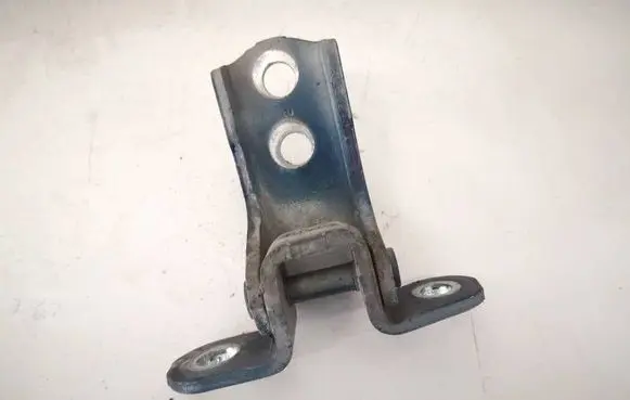 Toyota Yaris Front door upper hinge 