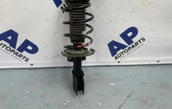 Peugeot 308 Front shock absorber/damper 9823319080-00 980047978C 00031000236