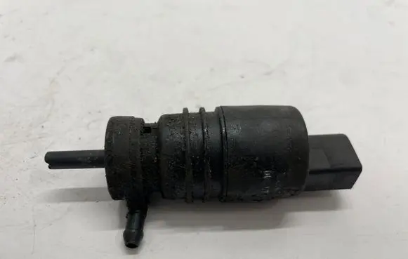 Mercedes-Benz C W204 Windscreen/windshield washer pump