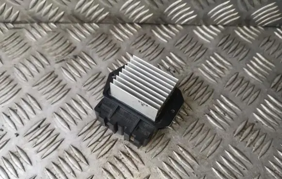 Toyota Prius (XW20) Heater blower motor/fan resistor 8716547020 4993001200