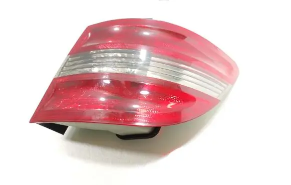 Mercedes-Benz B W245 Rear/tail lights A1698202664