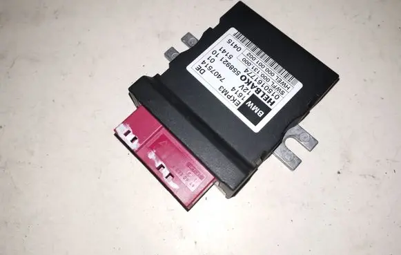 BMW 5 F10 F11 Fuel injection pump control unit/module 7407514 16147407514 1614740751401
