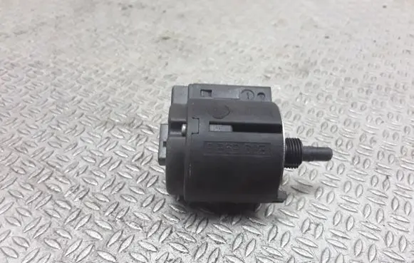 BMW 5 E39 Light switch 61318363683 549391011