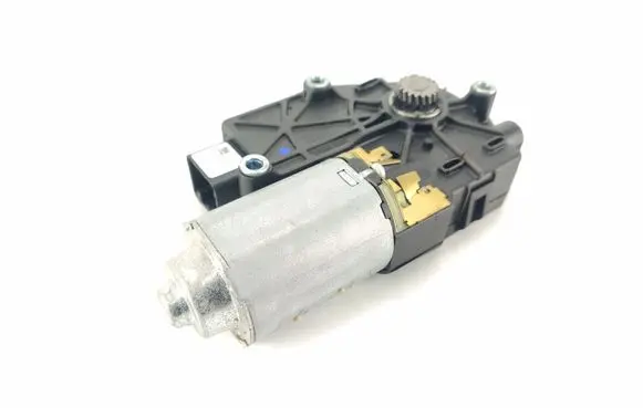 Nissan Qashqai+2 Sunroof motor/actuator 
