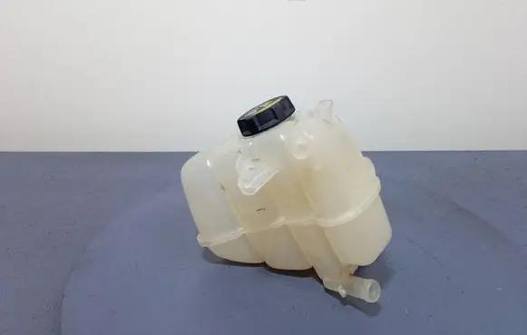Volvo S90, V90 Coolant expansion tank/reservoir 31338291