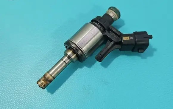 Peugeot 508 II Fuel injector 0261500432 IMPRK1571285