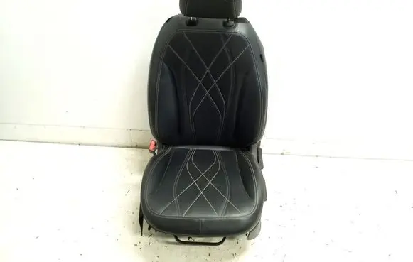 Ford Mach-E I Front driver seat 