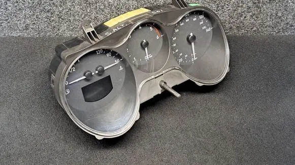 Seat Toledo III (5P) Speedometer (instrument cluster) 5P0920923A