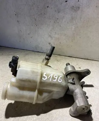 Citroen C5 Brake fluid reservoir 