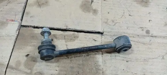 Rear anti-roll bar/stabilizer link