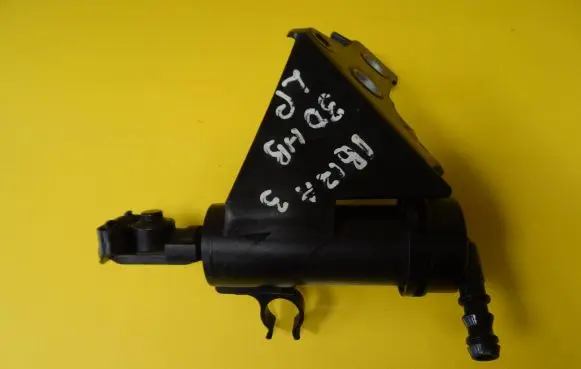 Headlight washer spray nozzle