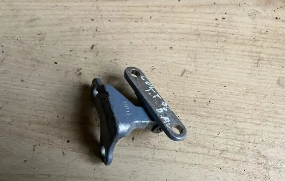 Mitsubishi Colt Front door upper hinge