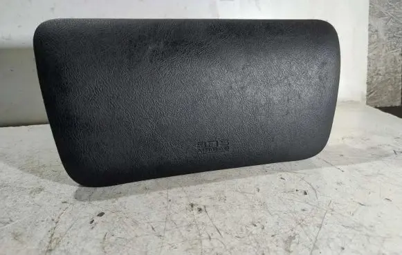 Mitsubishi Space Star Passenger airbag