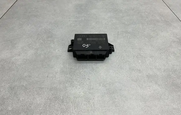 Audi Q5 SQ5 8R Parking PDC control unit/module 8K0919475T 8P0919475M
