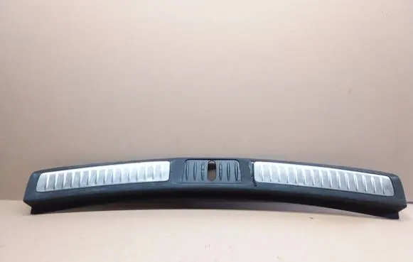 Toyota Avensis T270 Trunk/boot sill cover protection 5838705110