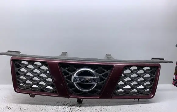 Nissan X-Trail T30 Front bumper upper radiator grill 62310 EQ303