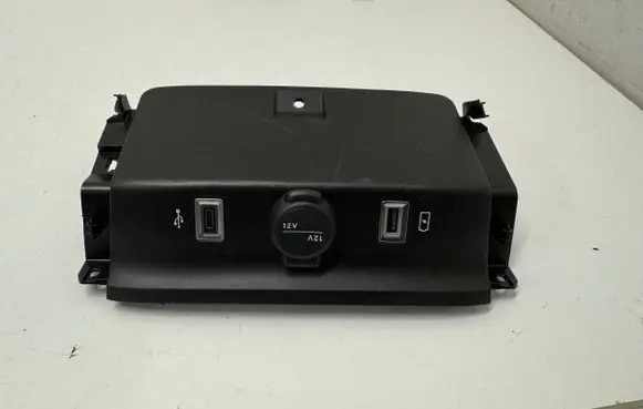 USB socket connector