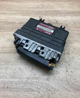 Audi 80 90 B3 Engine control unit/module ECU 8A0907311B 0261200735