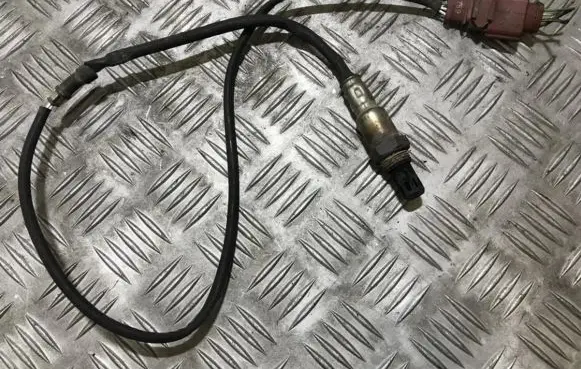 Volkswagen Up Lambda probe sensor 040906262