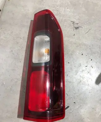 Renault Trafic III (X82) Rear/tail lights 265504656R