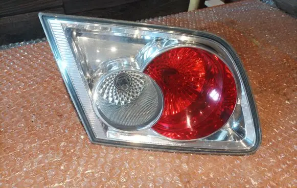 Mazda 6 Tailgate rear/tail lights 22661971