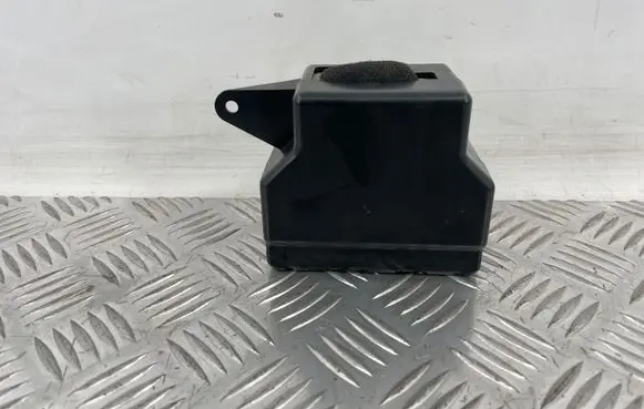 Mercedes-Benz C W204 Battery relay fuse A1695450046