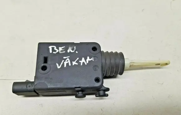 Ford Cougar Fuel tank cap lock 204070