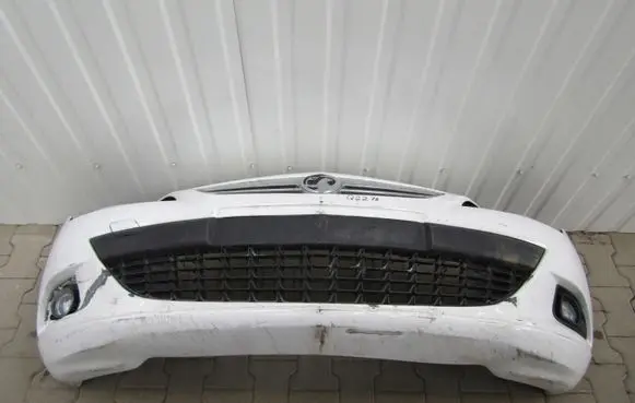 Opel Astra J Front bumper 13264551