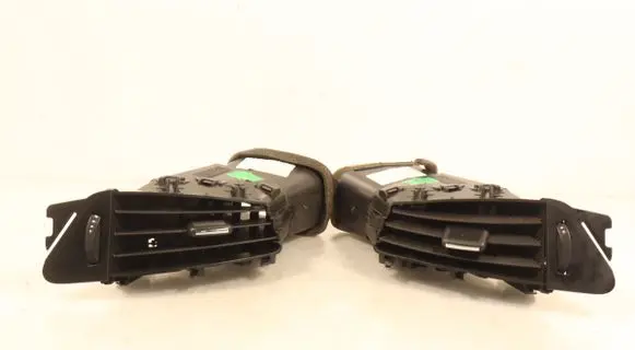 Opel Astra J Dashboard air vent grill cover trim 13300574