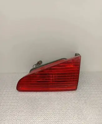 Peugeot 607 Tailgate rear/tail lights 2543D