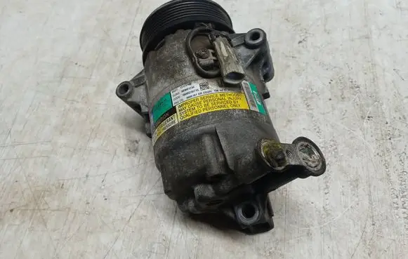 Opel Zafira B Air conditioning (A/C) compressor (pump) 13124752 10085235715 383601234