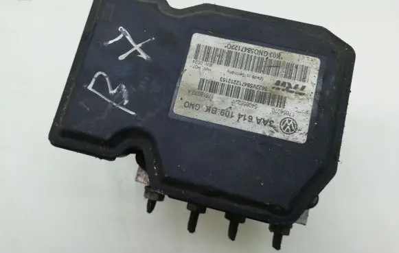Volkswagen PASSAT B7 ABS Pump 3AA614109BK