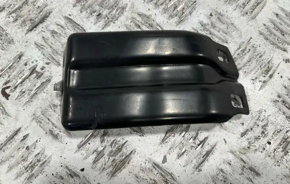 Chevrolet Corvette C8 Fender mounting bracket