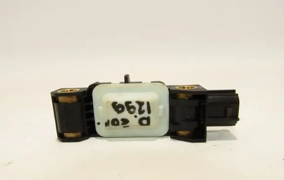 Nissan Micra Airbag deployment crash/impact sensor 0285003019