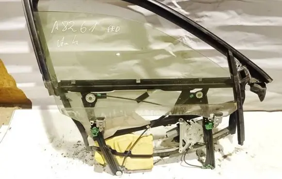 Audi A4 S4 B5 8D Sliding door window regulator with motor 8D0837398D