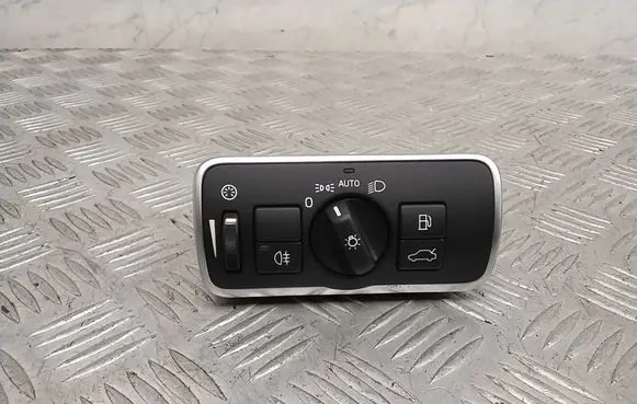 Volvo V60 Light switch 30739448