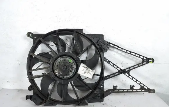 Opel Zafira A Electric radiator cooling fan 90570740