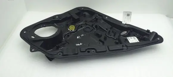 Mercedes-Benz A W176 Rear window lifting mechanism without motor A1765405908 A2047302835