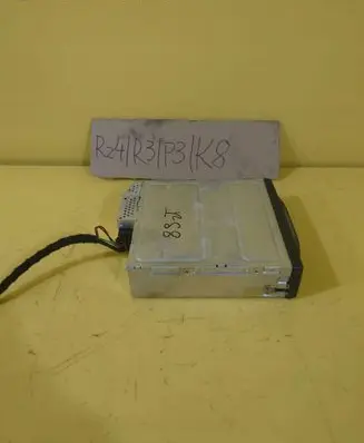 BMW 5 E60 E61 CD/DVD changer 