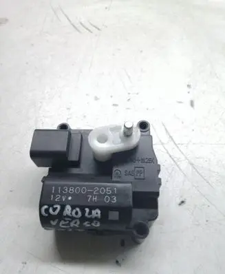 Toyota Corolla Verso AR10 Air flap motor/actuator 1138002051