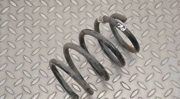 Audi A3 S3 8V Front coil spring MU6