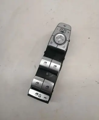 Hyundai Santa Fe Electric window control switch 0000049 210224 93571S1701LS5