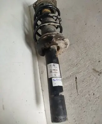 Volkswagen PASSAT B6 Front shock absorber with coil spring 36D94A