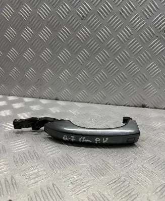 Audi Q7 4M Front door exterior handle
